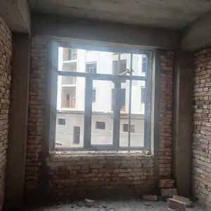 2-комн. квартира, 2 этаж, 75 м², Кучаи Борбад, Бохтар (Курғон-Теппа)