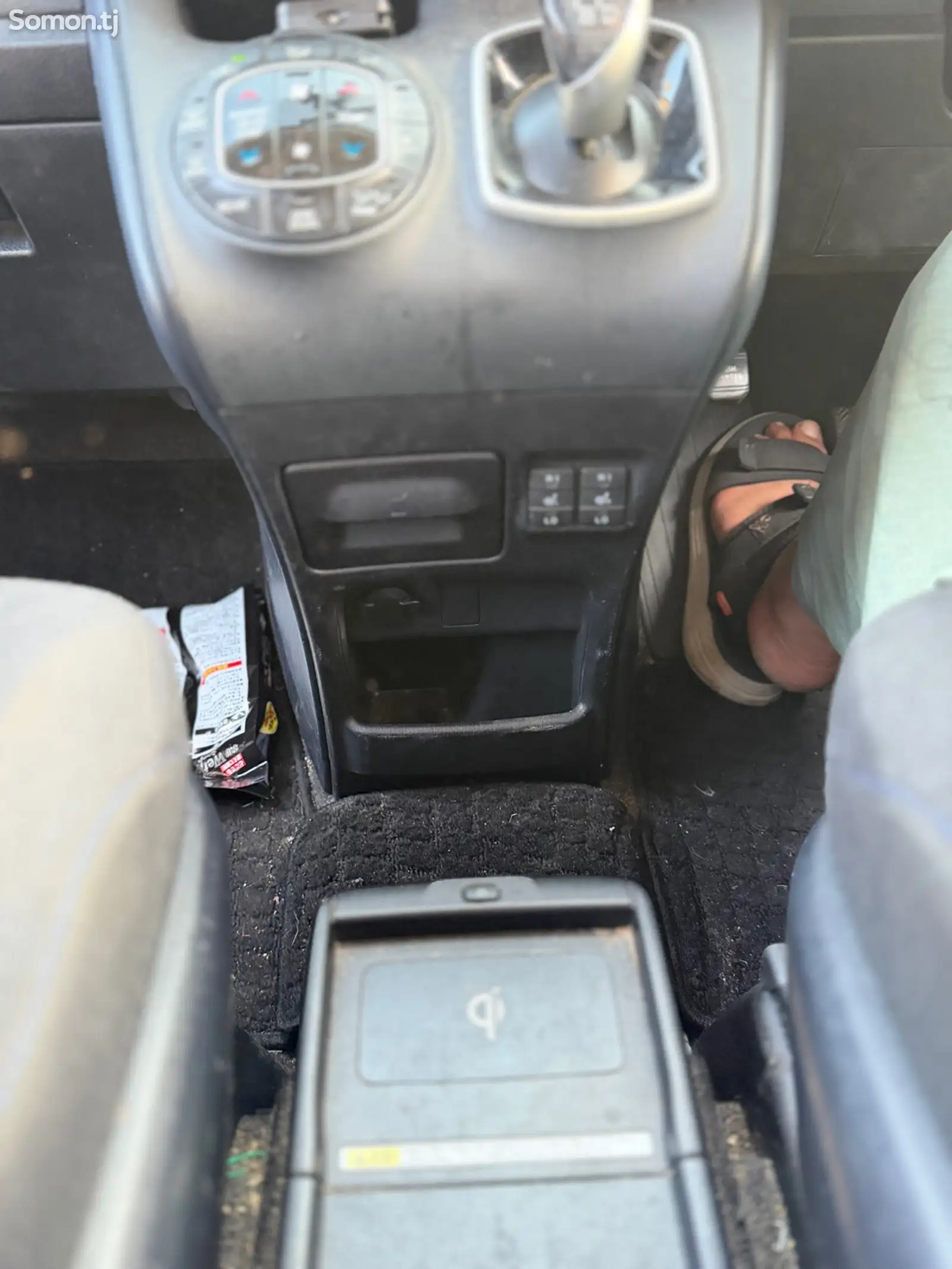 Toyota Voxy, 2014-7