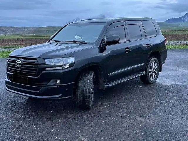 Toyota Land Cruiser