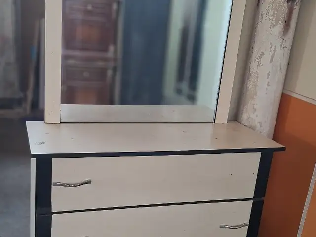 Трюмо, Душанбе