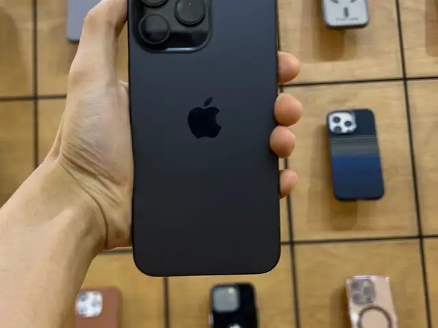 Apple iPhone 15 Pro Max, 256 gb, Black Titanium, Хуҷанд