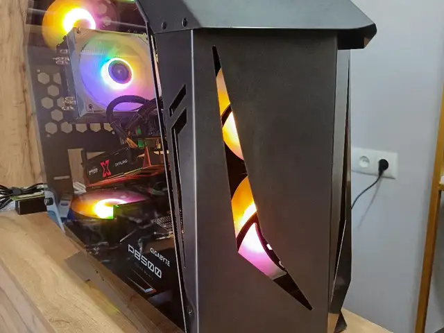 Игровой системный блок, Хуҷанд