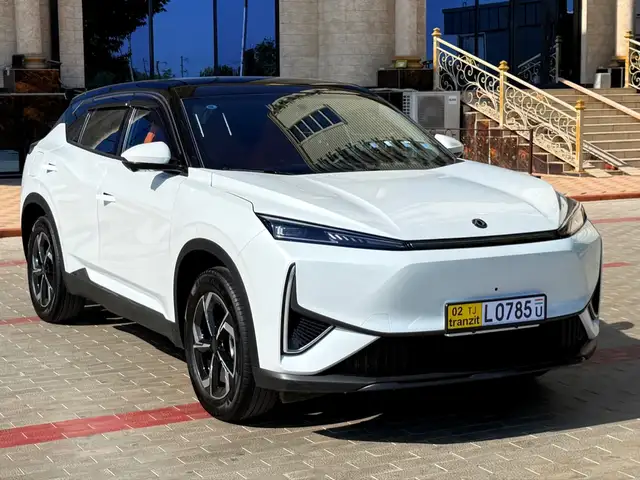 Dongfeng L7