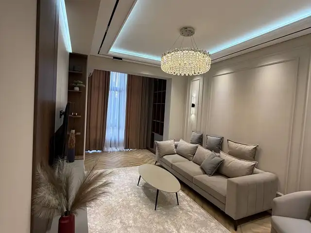 2-комн. квартира, 8 этаж, 63 м², Исмоили Сомони, Душанбе