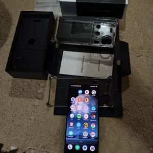 ZTE Nubia Z70S Ultra, Шаҳринав