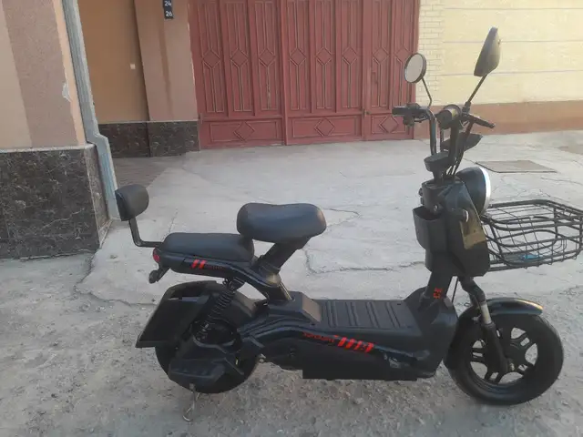 Скутер, Худжанд