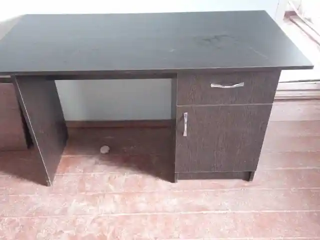 Письменный стол, Хуҷанд