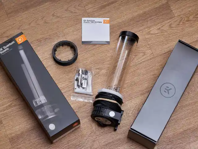 Помпа с резервуаром EK-Quantum Kinetic TBE 300, Душанбе