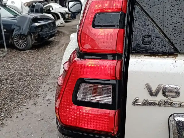 Задние фары на Toyota Prado 2018-2022, Душанбе