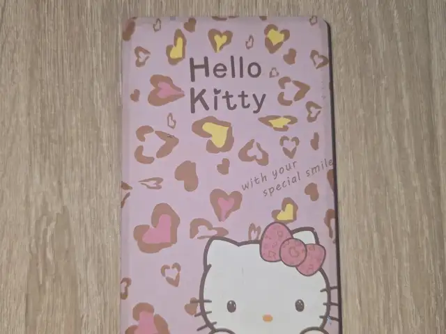Внешний жеский диск Hello Kitty на 1 ТБ, Бохтар (Курган-Тюбе)