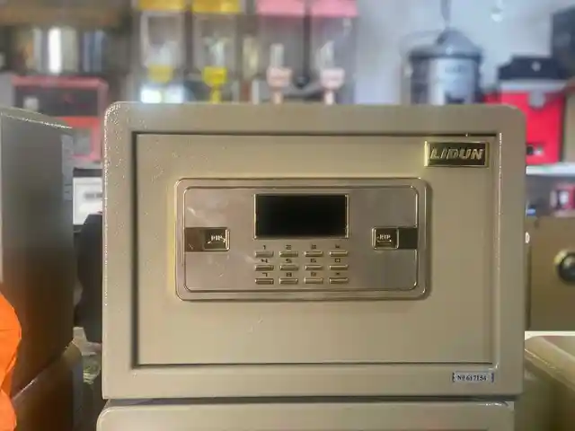 Сейф 25L, Душанбе