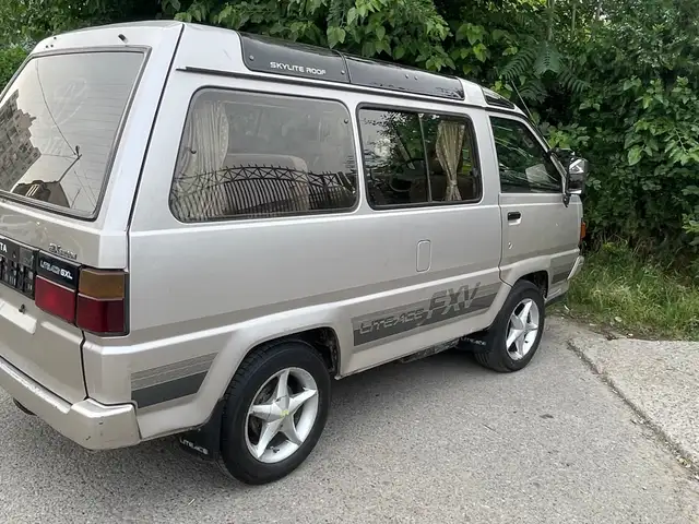 Toyota Lite Ace