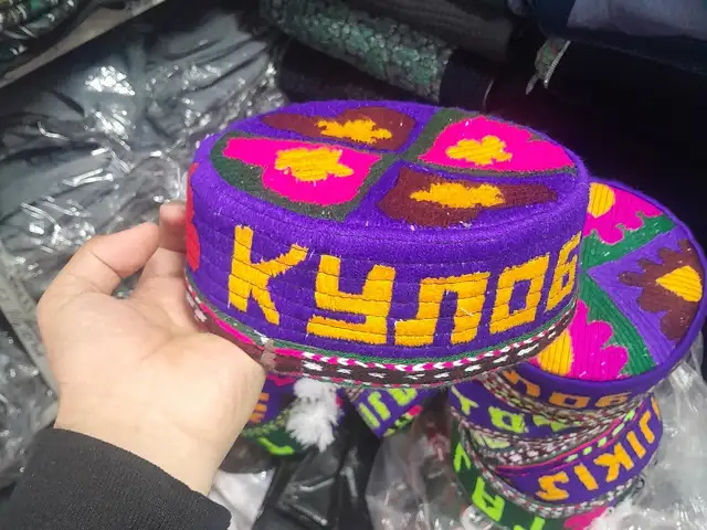 Токии дастдузи, Душанбе