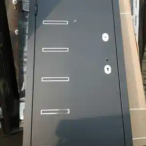Дверь, Душанбе