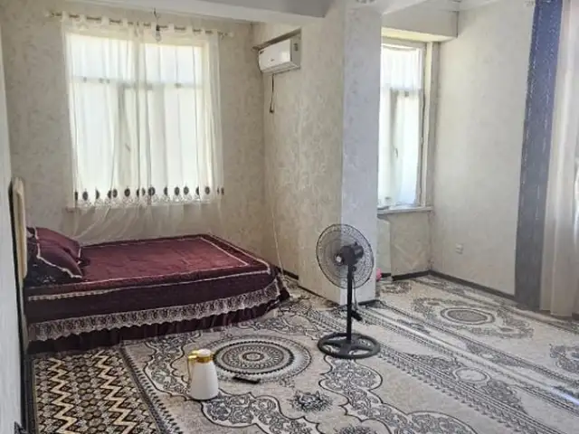 2-комн. квартира, 2 этаж, 75м², Вахдат хиёбони сомониён дом 9, Вахдат