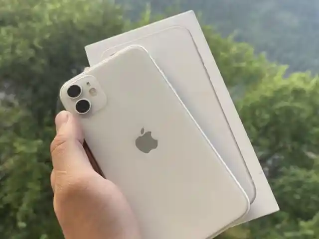 Apple iPhone 11, 128 gb, Yellow, Душанбе