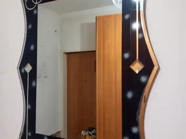 Зеркало, Душанбе