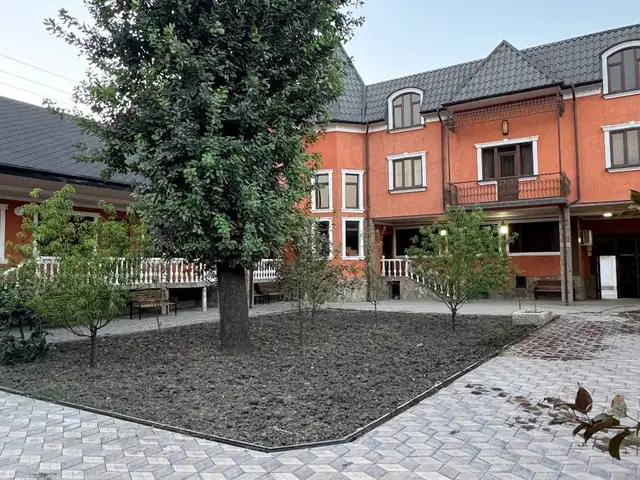 3-этажный, 9 комнатный дом, 500 м² м², Казино Саидшо, Душанбе