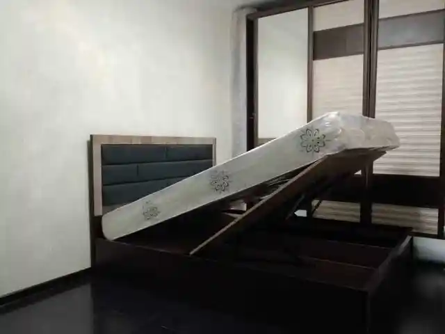Кровать двуспальная, Душанбе