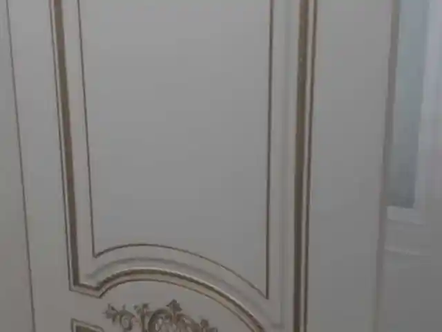 Дверь, Душанбе