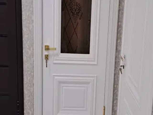 Дверь, Душанбе