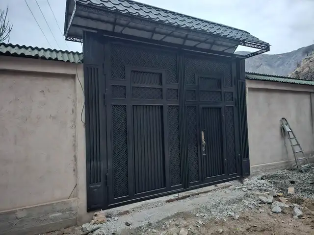 Дарвоза, Душанбе