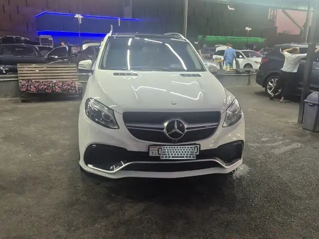 Mercedes-Benz GLE class