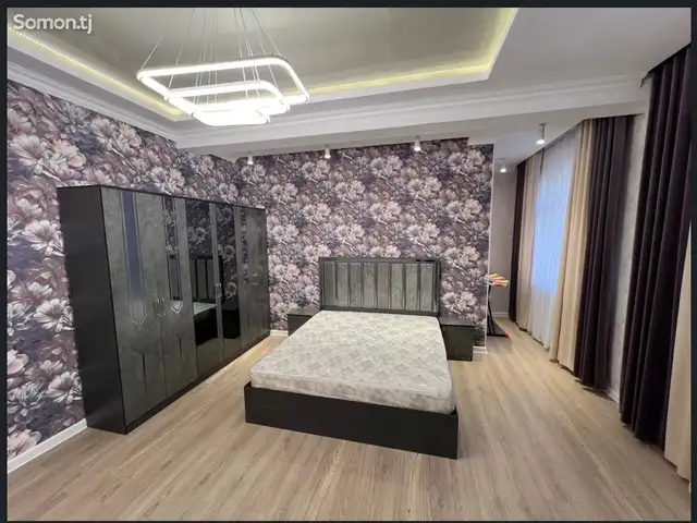 3-комн. квартира, 5 этаж, 120м², Дом печать, Душанбе