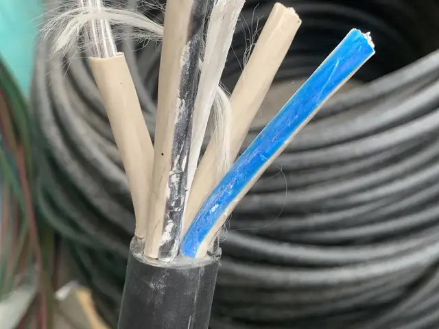 Кабель, Худжанд