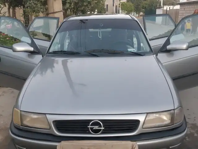 Opel Astra F