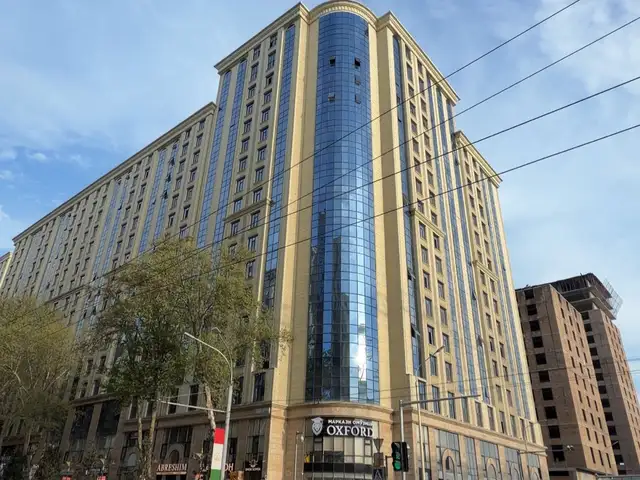 4-комн. квартира, 8 этаж, 132 м², улица Айни, Душанбе