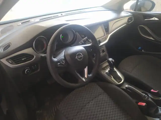 Opel Astra H