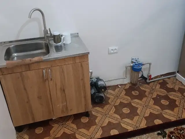 2-комн. квартира, 3 этаж, 42м², мактаби 8, Бохтар (Курган-Тюбе)