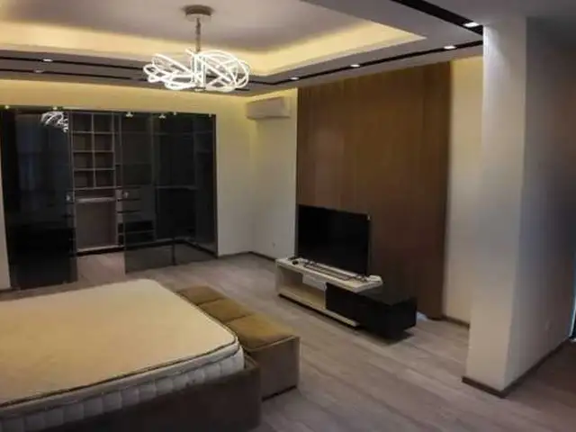 4-комн. квартира, 12 этаж, 170м², Славянский, Душанбе