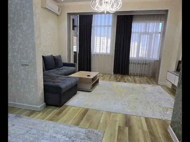 3-комн. квартира, 13 этаж, 105м², сомони, Душанбе