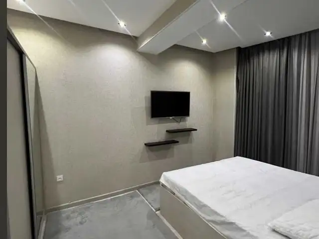 2-комн. квартира, 13 этаж, 73м², Шохмансур, Душанбе
