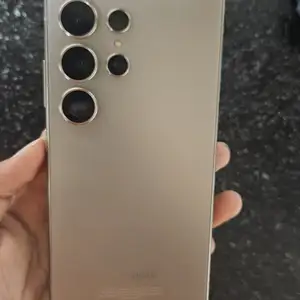Samsung Galaxy S24 Ultra, Душанбе