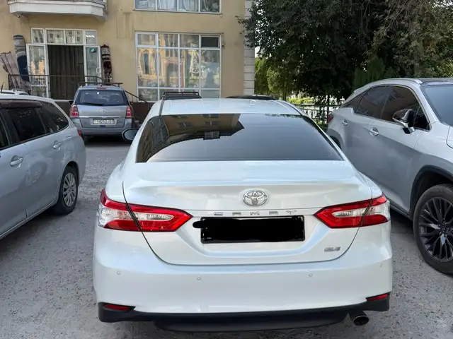 Toyota Camry, 2018, Душанбе - 3