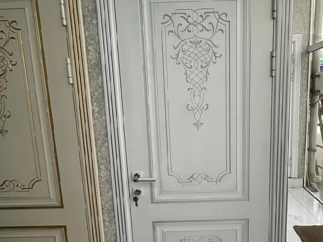 Дверь, Душанбе