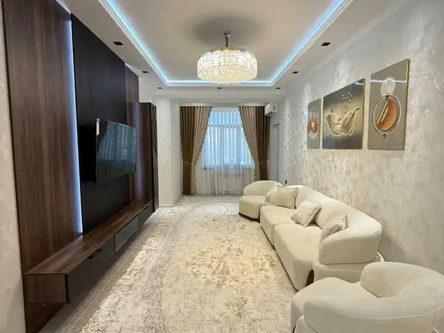 4-комн. квартира, 12 этаж, 94 м², И Сомони Чорахаи Ваданасос, Душанбе