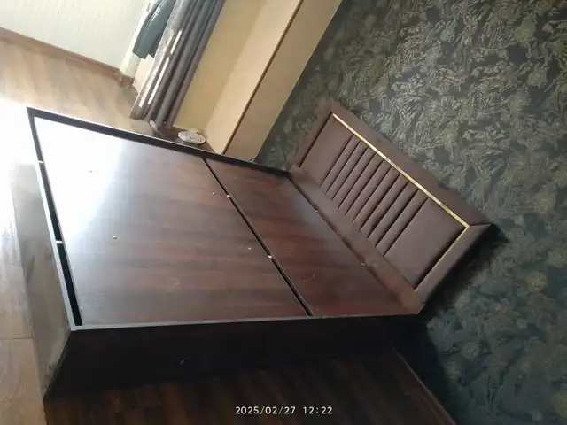 Кровать, Душанбе