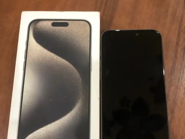 Apple iPhone 15 Pro Max, 256 gb, Natural Titanium, Хуҷанд