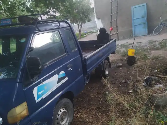Бортовой грузовик Hyundai Porter, 2004, Душанбе
