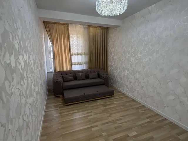 2-комн. квартира, 4 этаж, 50 м², 4 мкр, Турсунзода