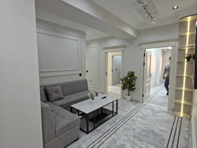 4-комн. квартира, 11 этаж, 110 м², Шохмансур, Душанбе