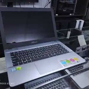 Ноутбук Asus VivoBook X441UK Core i5-7200U /GeForce 920MX 2GB / 4GB / 256GB SSD, Душанбе
