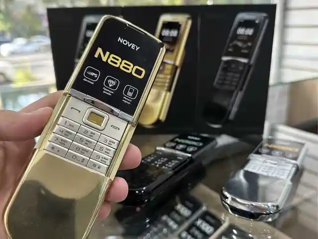Novey N880, Душанбе