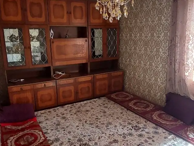Комната в 2-комн. квартире, 2 этаж, 48м², Военные городо гипрозем, Душанбе