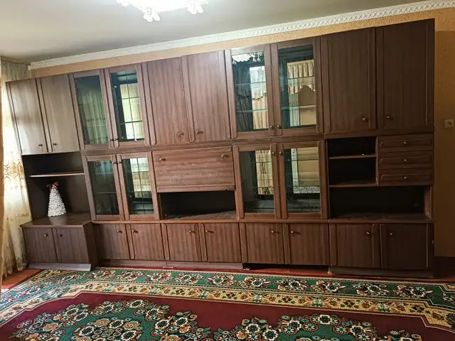 Шкаф для гостиной, Худжанд