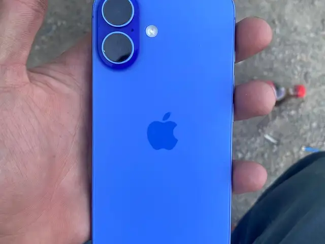 Apple iPhone 16, 128 gb, Ultramarine, Хуҷанд